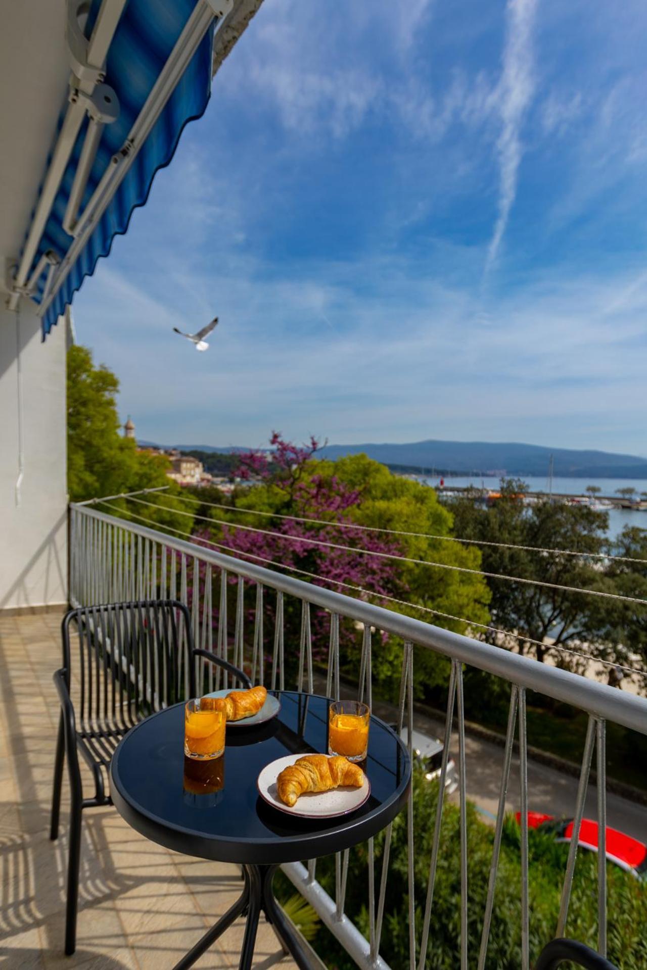 Apartment Marin Krk Krk Town Exterior photo
